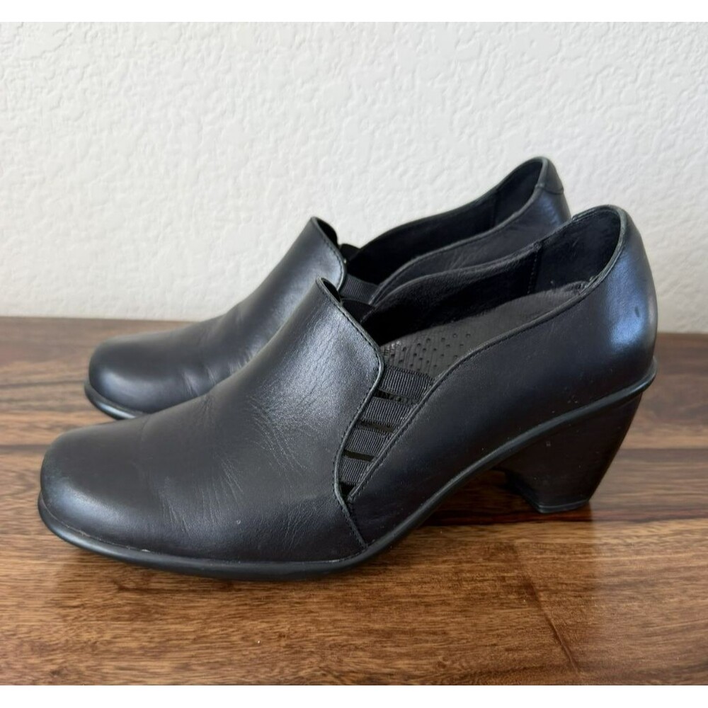 Dansko Women's 2 1/2" Heel Dress Shoes Elastic Stretch Comfort 37 US 7 Black